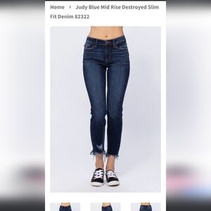 JUDY BLUE MID RISE DESTROYED SLIM FIT DENIM SIZE 15 STYLE 82322